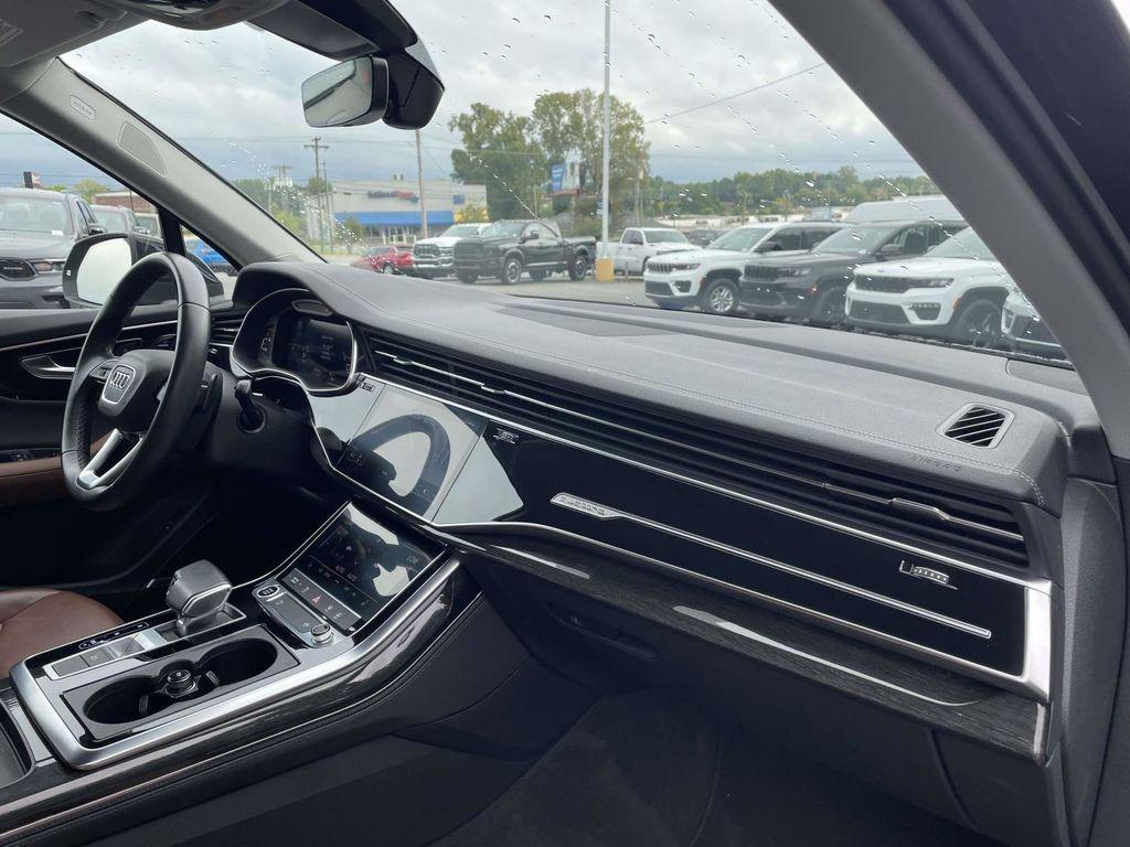 used 2024 Audi Q7 car, priced at $44,499