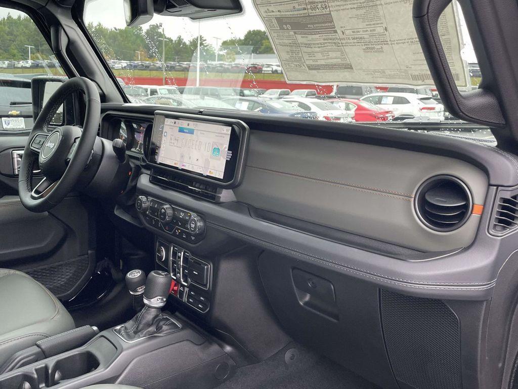 new 2025 Jeep Gladiator car, priced at $54,190