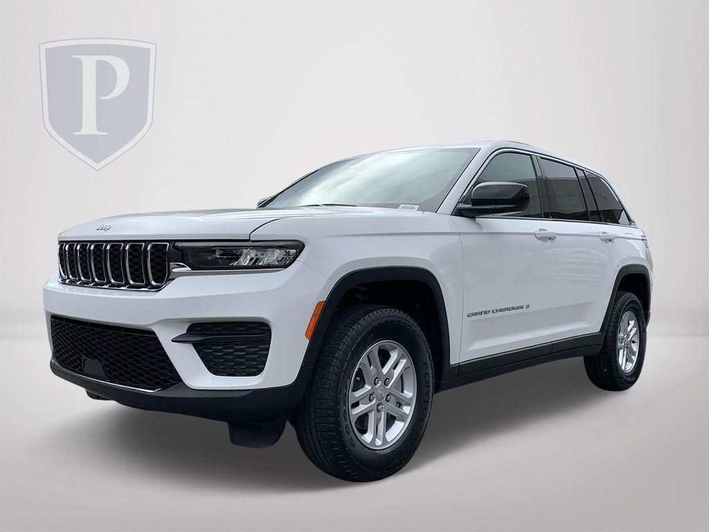 new 2025 Jeep Grand Cherokee car, priced at $34,125