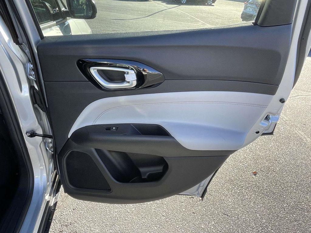 new 2026 Jeep Compass car, priced at $32,350