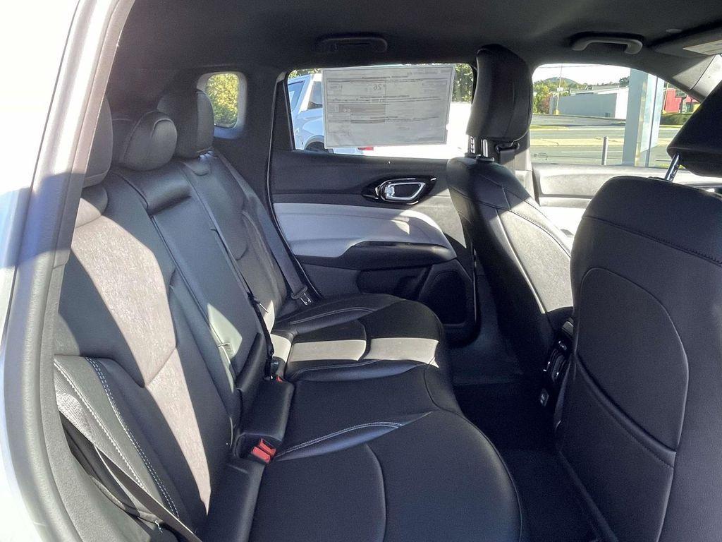 new 2026 Jeep Compass car, priced at $32,350