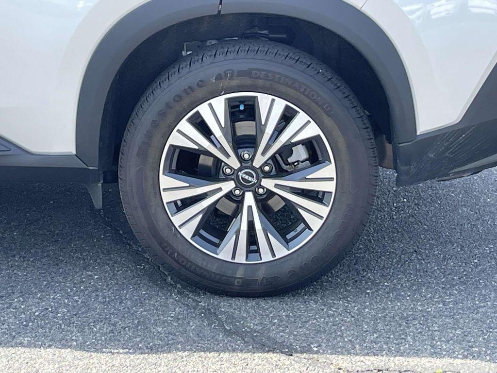 used 2022 Nissan Rogue car, priced at $20,000