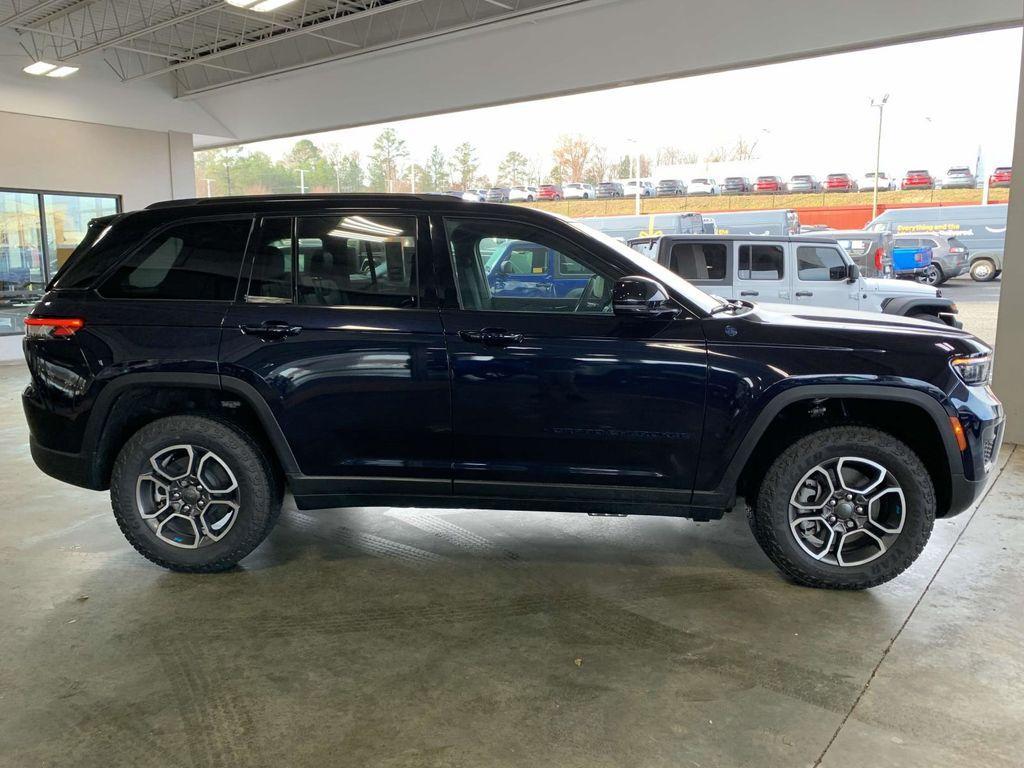 new 2024 Jeep Grand Cherokee 4xe car, priced at $57,075