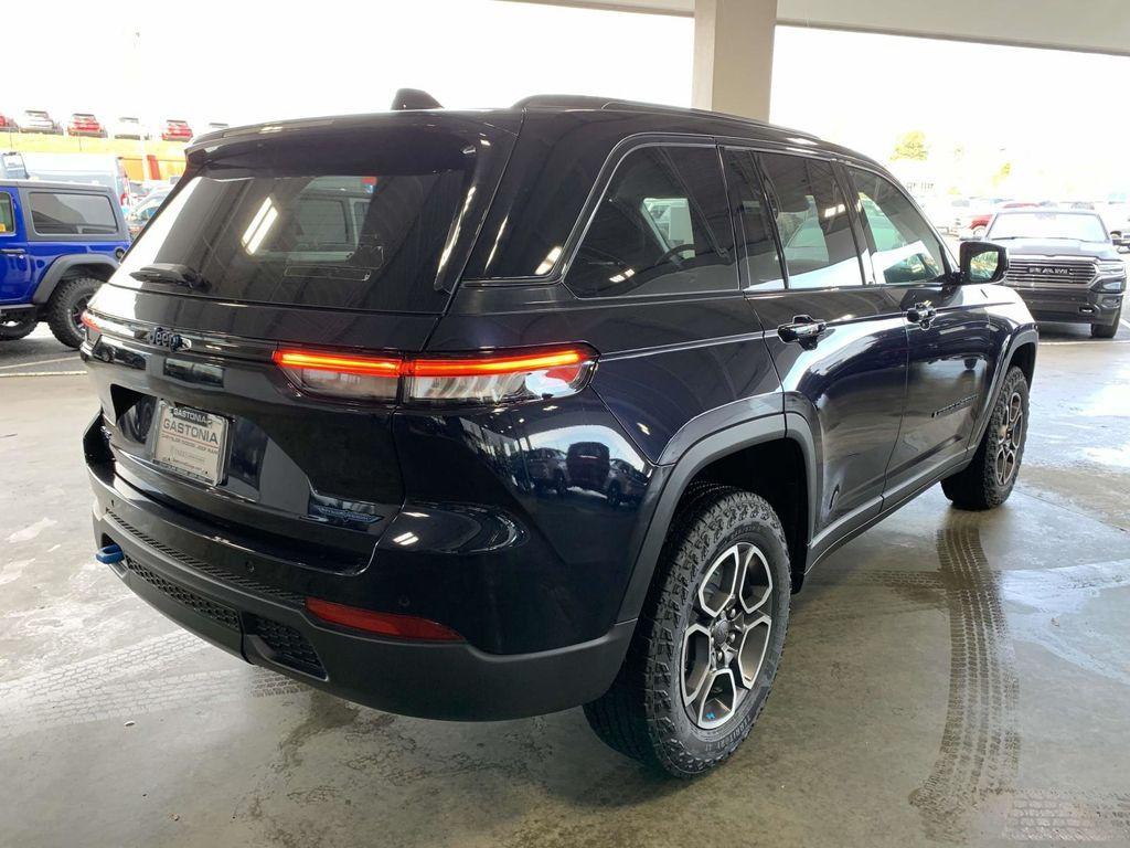 new 2024 Jeep Grand Cherokee 4xe car, priced at $57,075