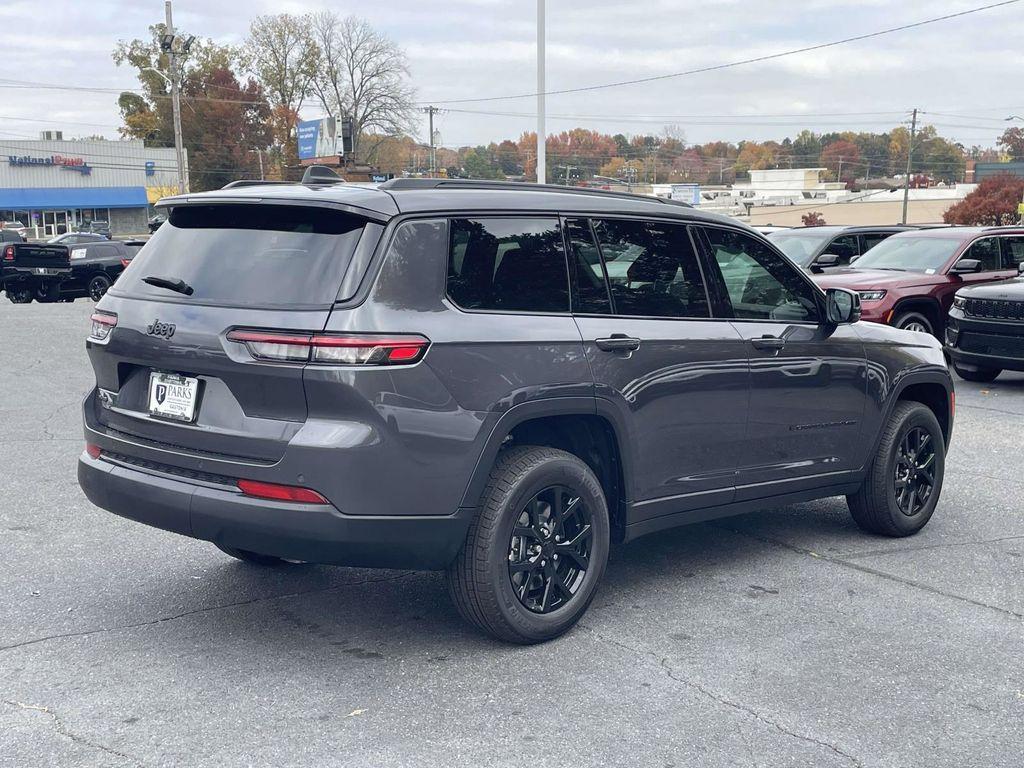 new 2025 Jeep Grand Cherokee L car, priced at $40,730