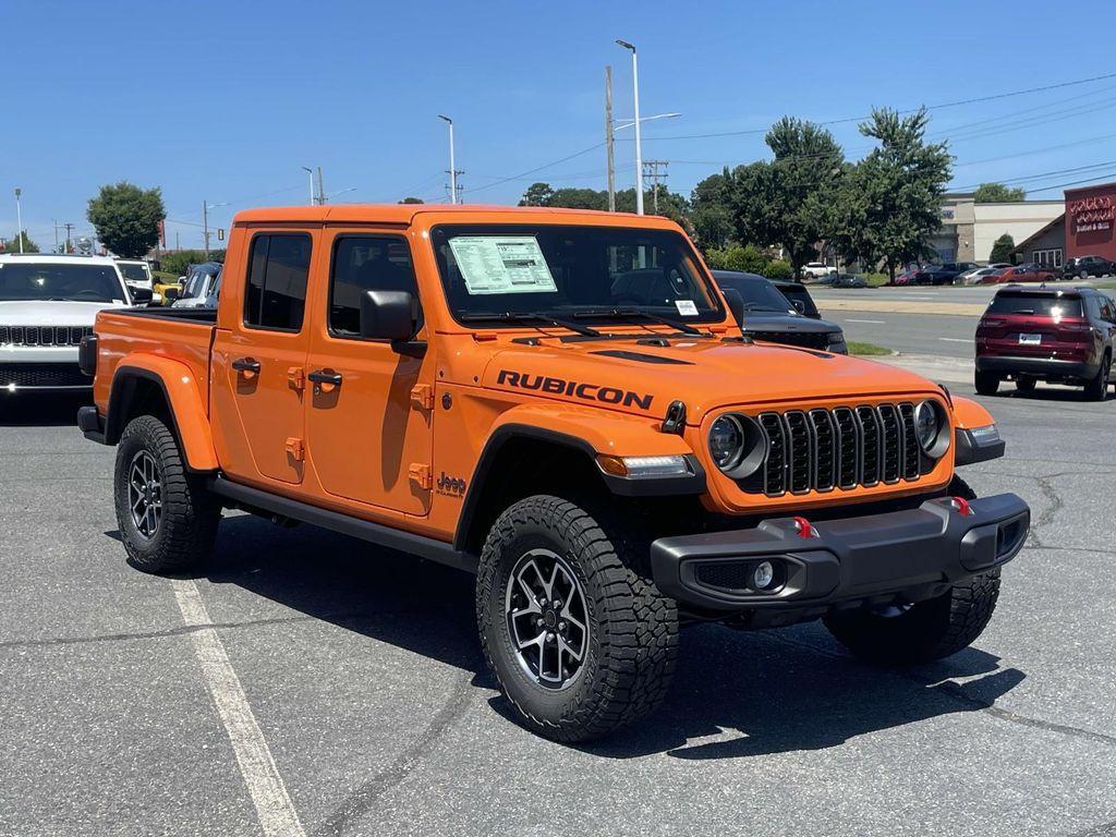 new 2025 Jeep Gladiator car, priced at $51,525