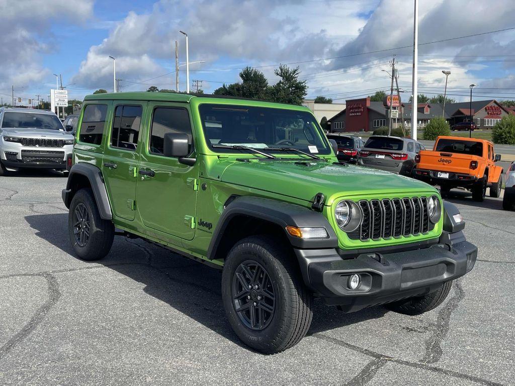 new 2025 Jeep Wrangler car, priced at $45,186