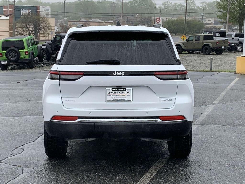 new 2025 Jeep Grand Cherokee car, priced at $39,650