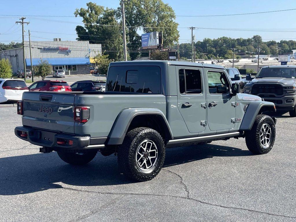 new 2025 Jeep Gladiator car, priced at $54,915