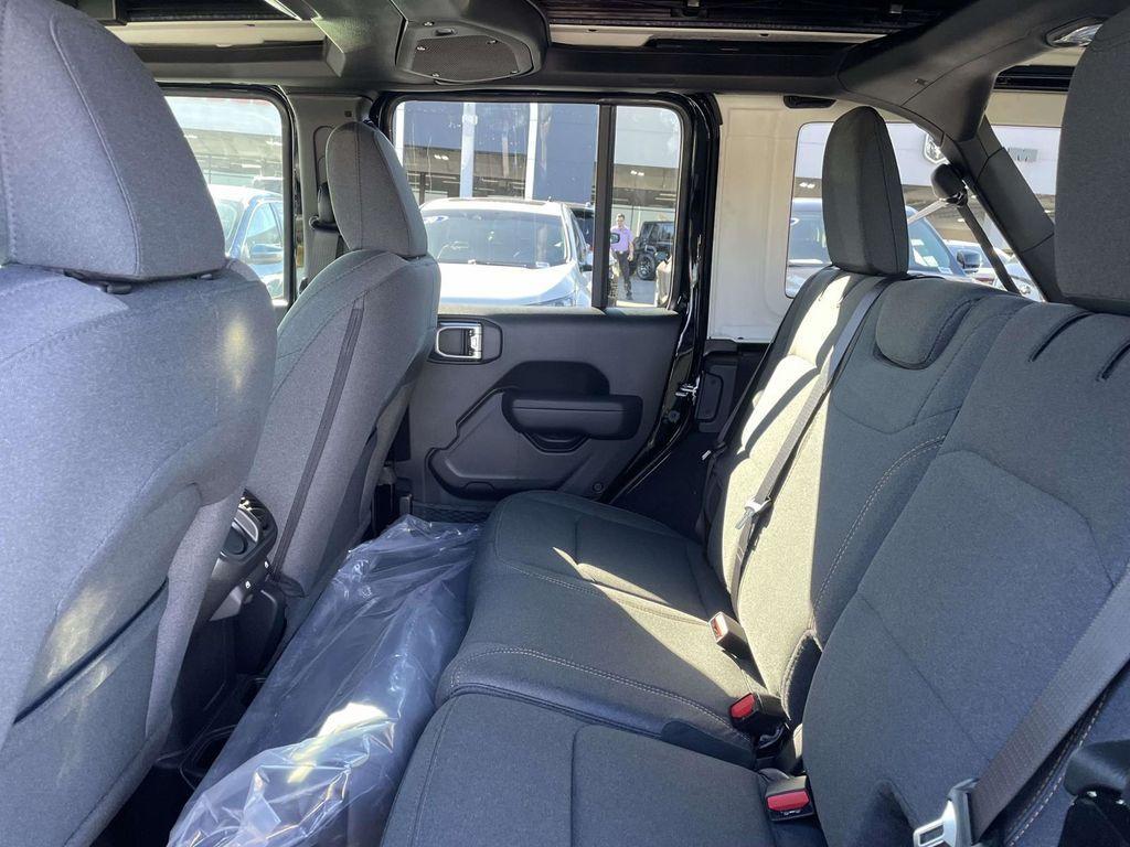 new 2026 Jeep Wrangler car, priced at $48,625