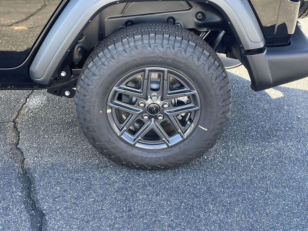 new 2026 Jeep Wrangler car, priced at $48,625