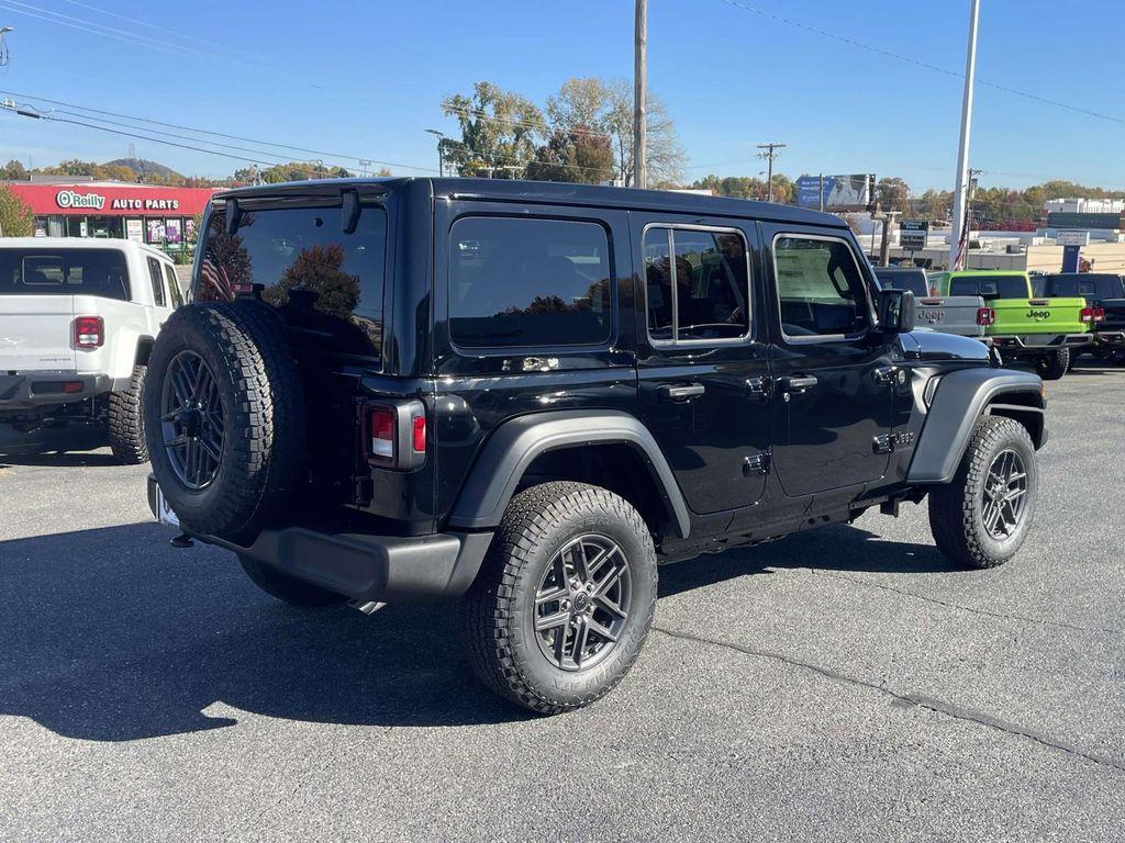 new 2026 Jeep Wrangler car, priced at $48,625