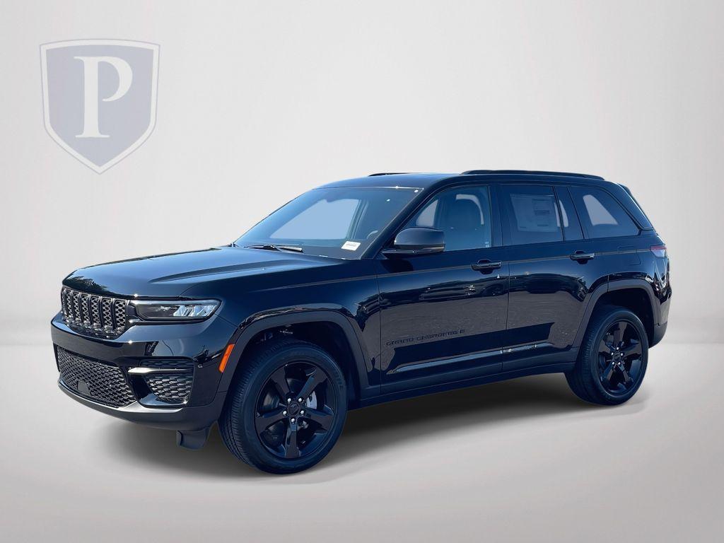new 2025 Jeep Grand Cherokee car, priced at $41,125