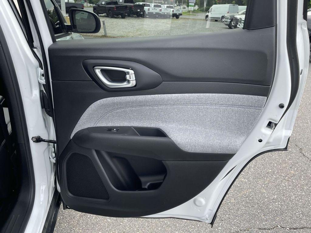 new 2025 Jeep Compass car, priced at $27,665