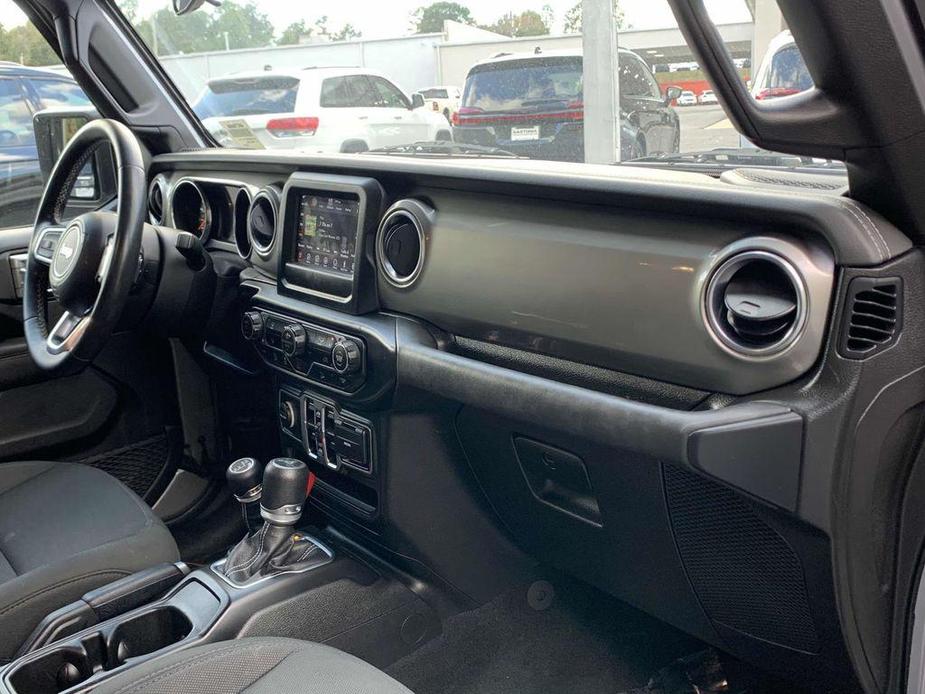 used 2019 Jeep Wrangler Unlimited car, priced at $28,385