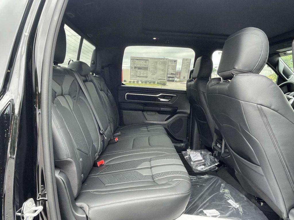 new 2025 Ram 1500 car