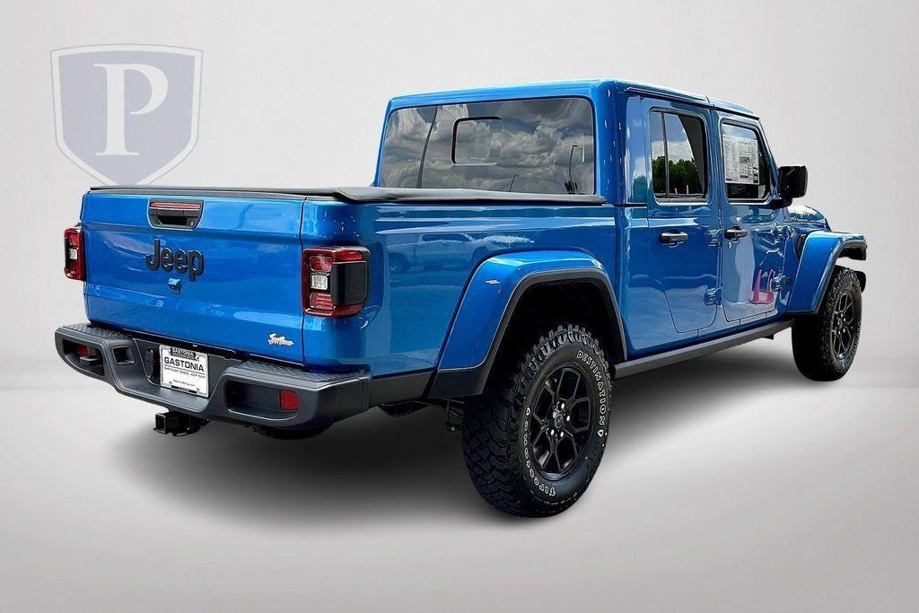 new 2024 Jeep Gladiator car, priced at $52,220