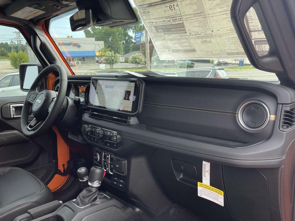 new 2025 Jeep Gladiator car, priced at $67,000