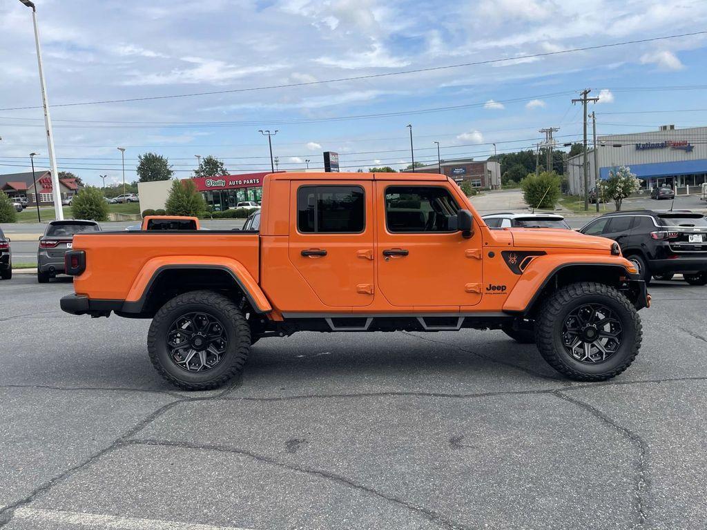 new 2025 Jeep Gladiator car, priced at $67,000
