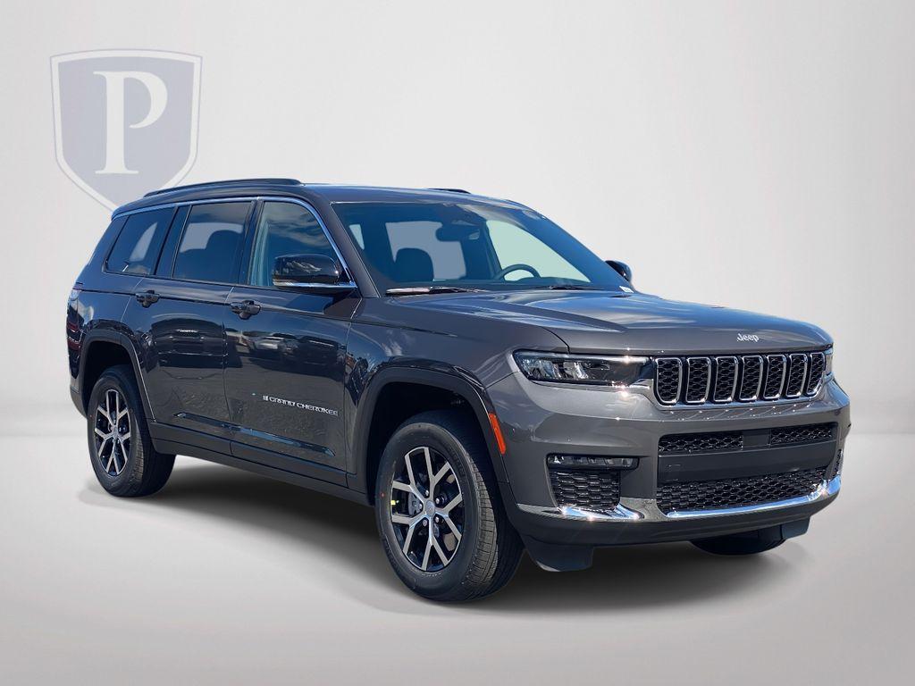 new 2025 Jeep Grand Cherokee L car, priced at $39,495