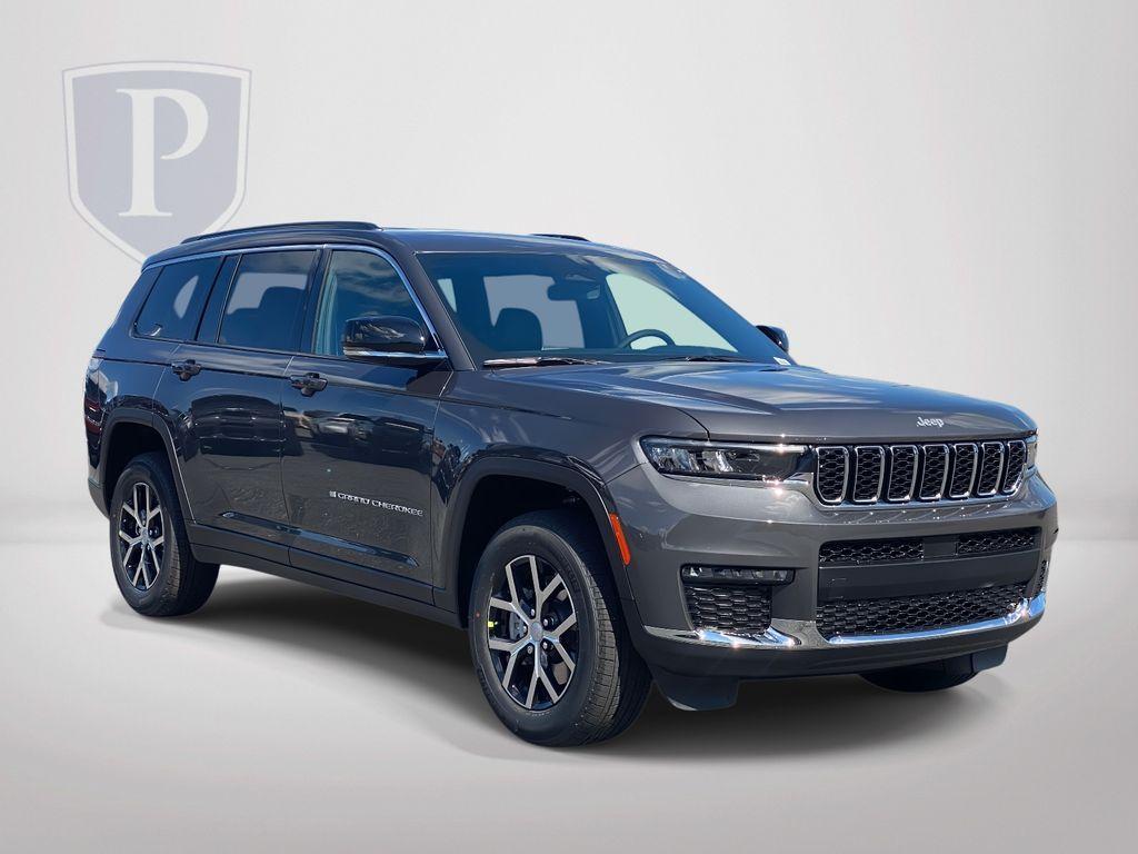 new 2025 Jeep Grand Cherokee L car, priced at $40,495