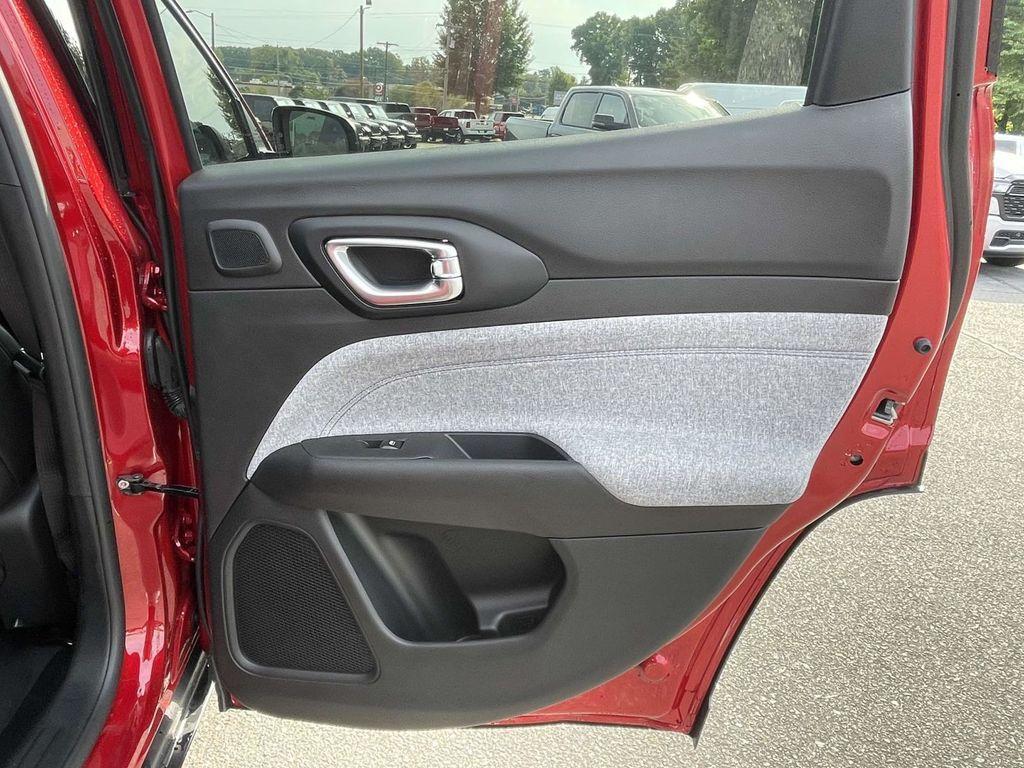 new 2025 Jeep Compass car, priced at $30,210