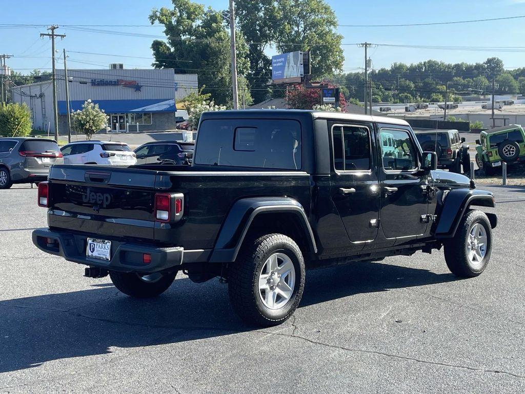 used 2023 Jeep Gladiator car, priced at $31,000