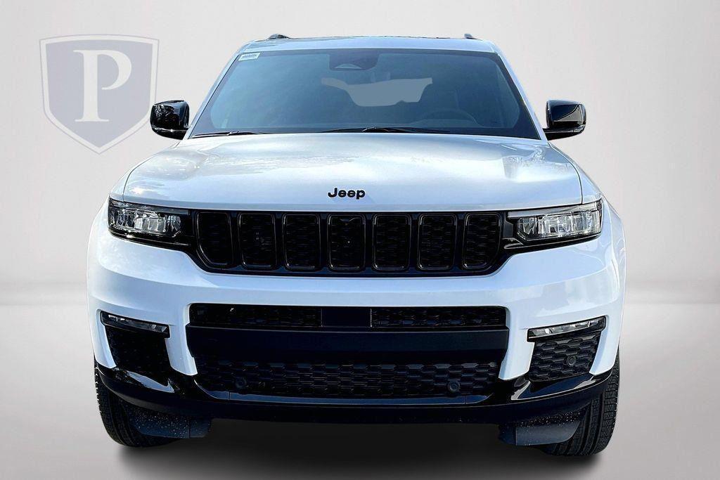 new 2024 Jeep Grand Cherokee L car, priced at $50,585