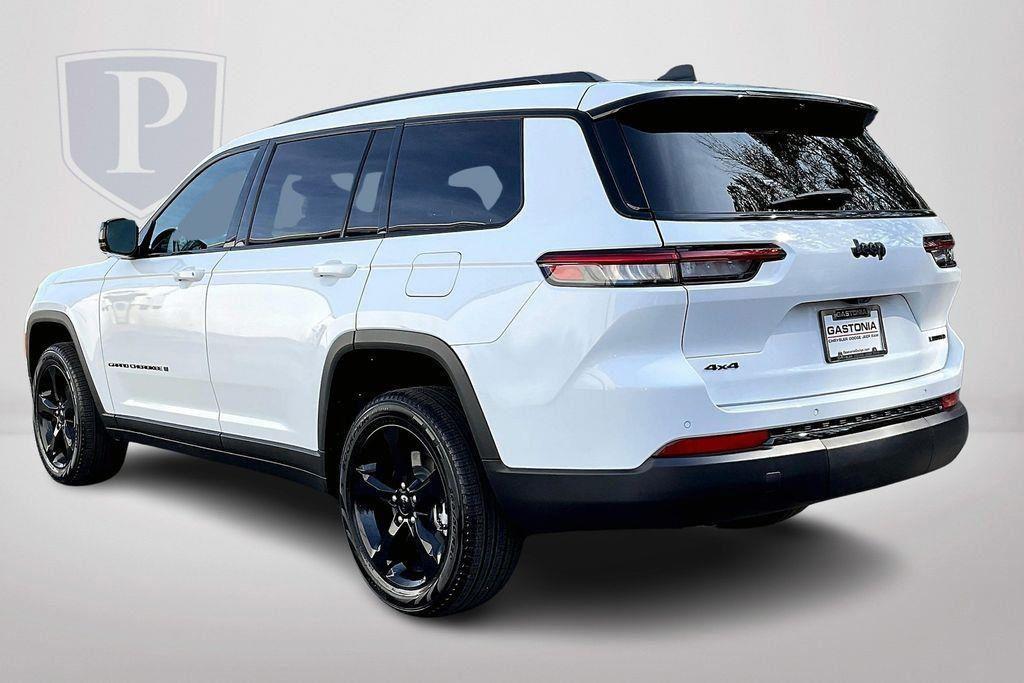 new 2024 Jeep Grand Cherokee L car, priced at $50,585