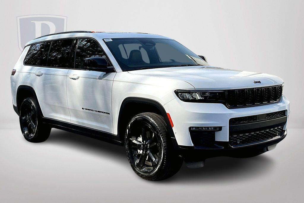 new 2024 Jeep Grand Cherokee L car, priced at $50,585