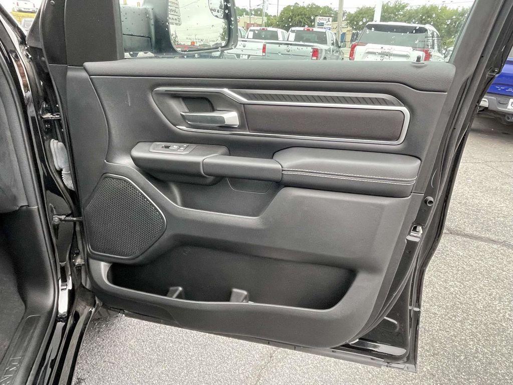 new 2025 Ram 1500 car, priced at $52,183