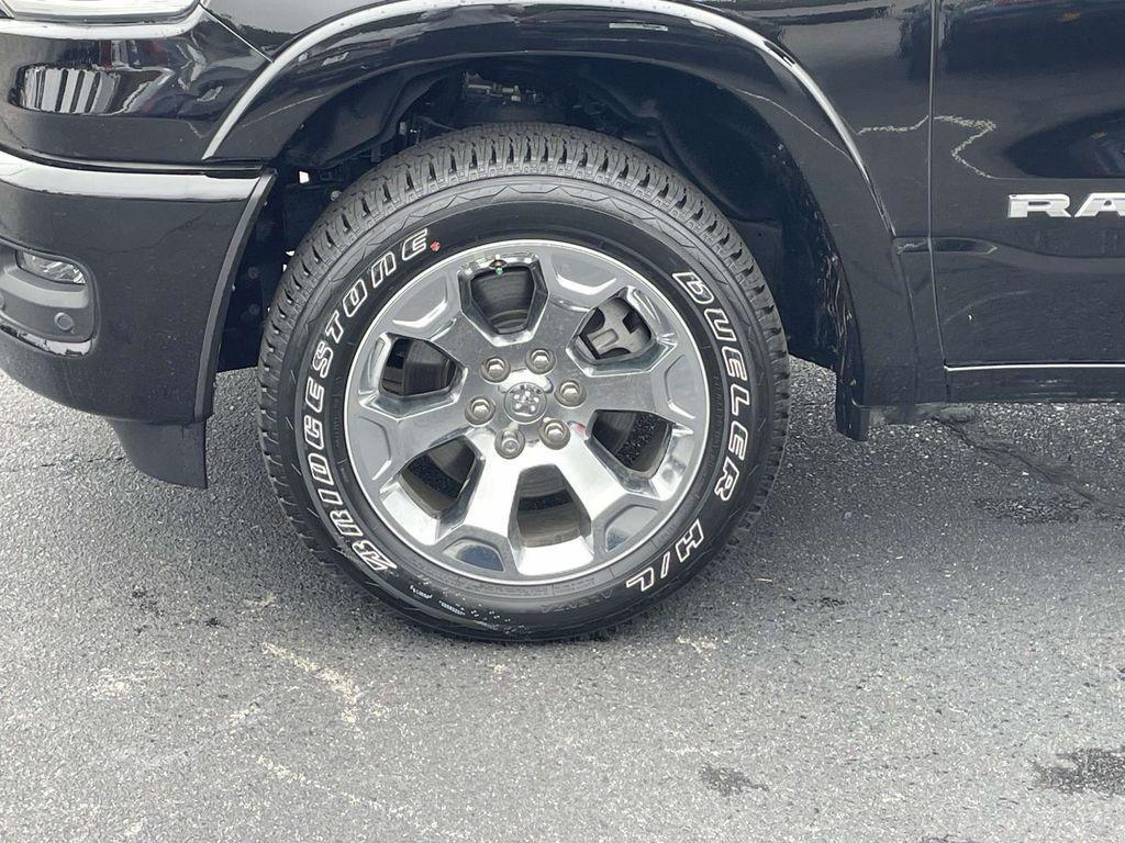 new 2025 Ram 1500 car, priced at $52,183