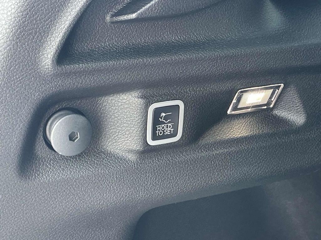 new 2025 Jeep Grand Cherokee L car, priced at $46,495