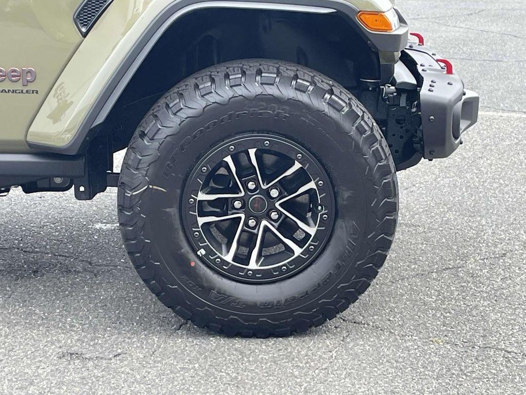 new 2025 Jeep Wrangler car