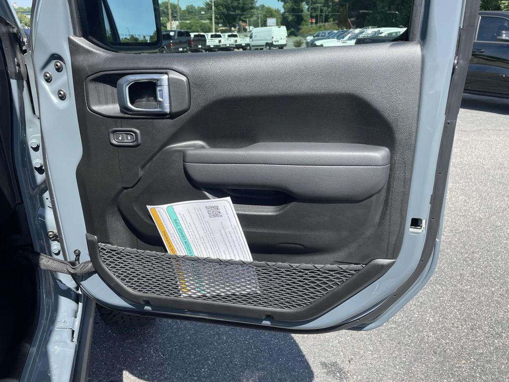 new 2025 Jeep Wrangler car, priced at $64,495
