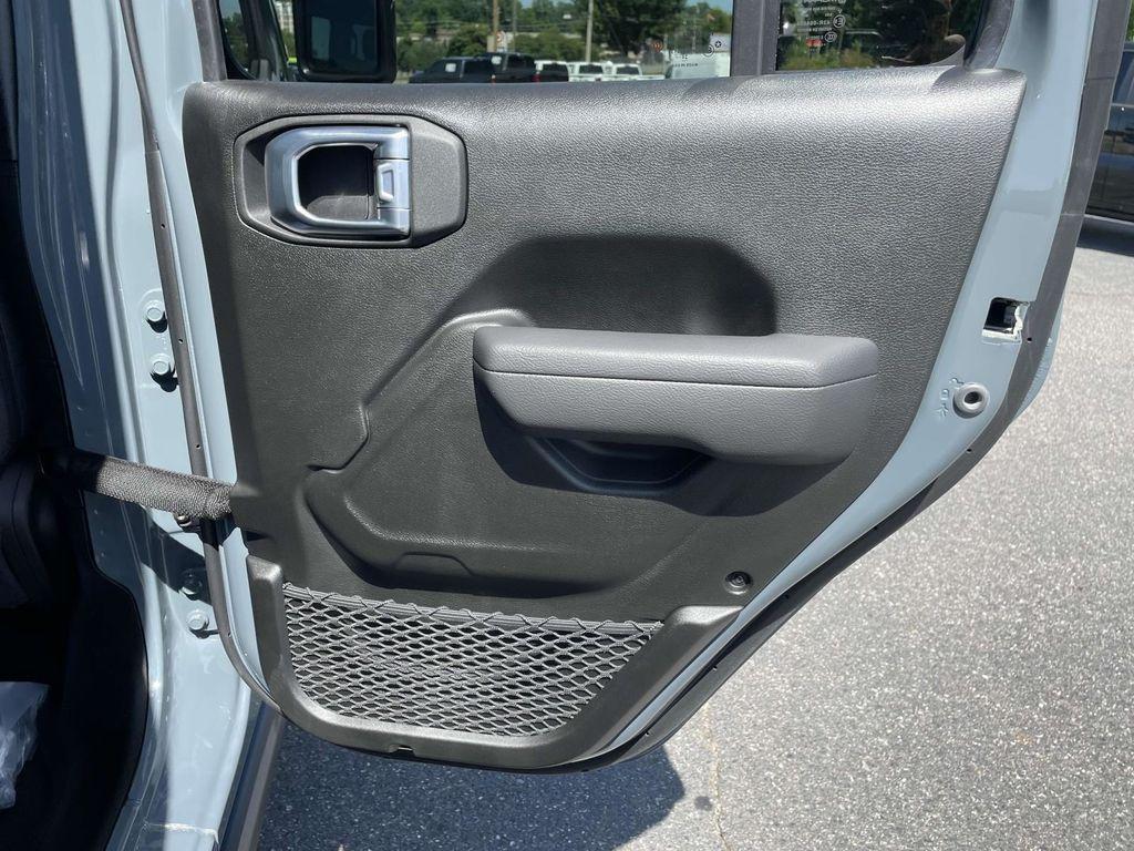 new 2025 Jeep Wrangler car, priced at $64,495
