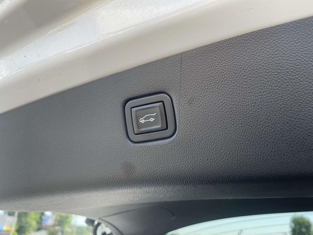 used 2022 Chevrolet Blazer car, priced at $24,000