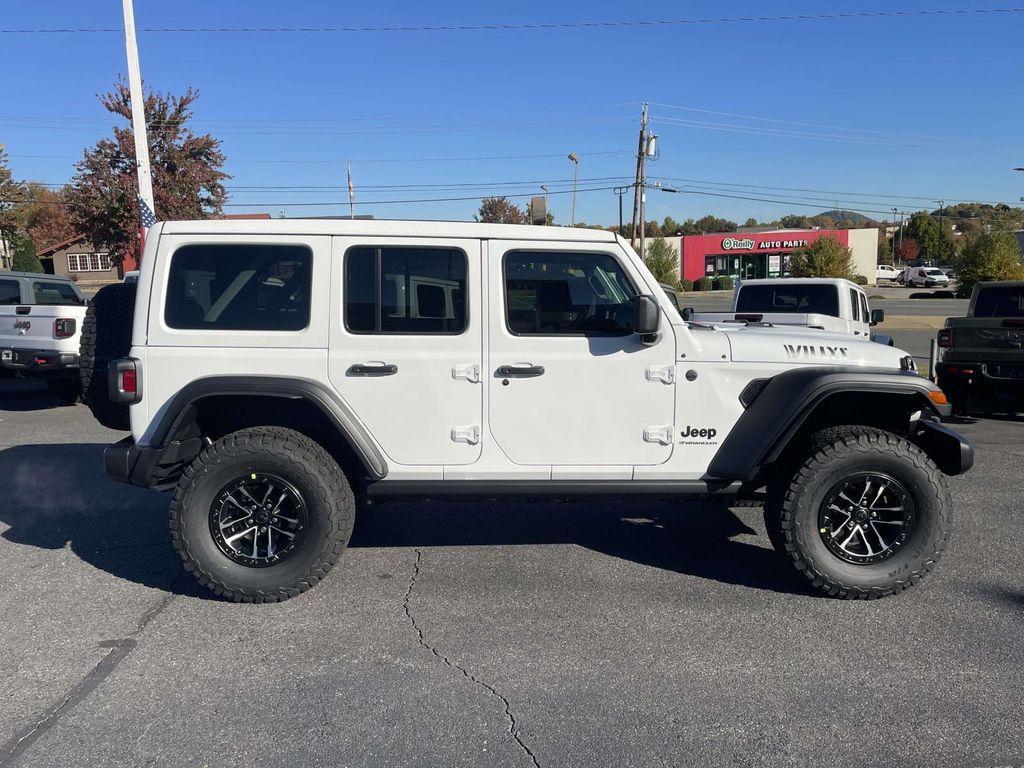 new 2026 Jeep Wrangler car, priced at $54,325