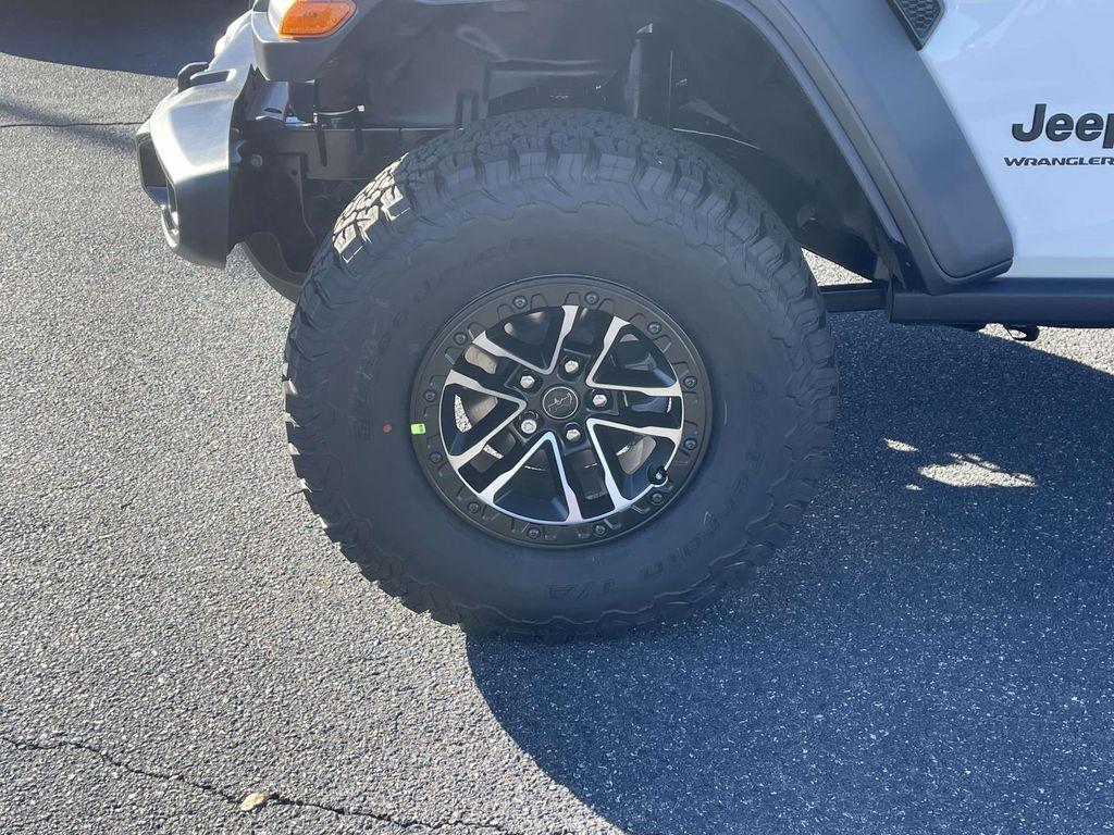 new 2026 Jeep Wrangler car, priced at $54,325