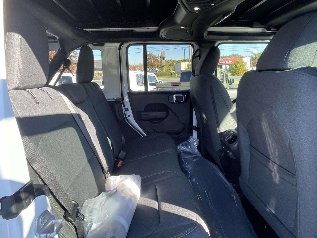 new 2026 Jeep Wrangler car, priced at $54,325