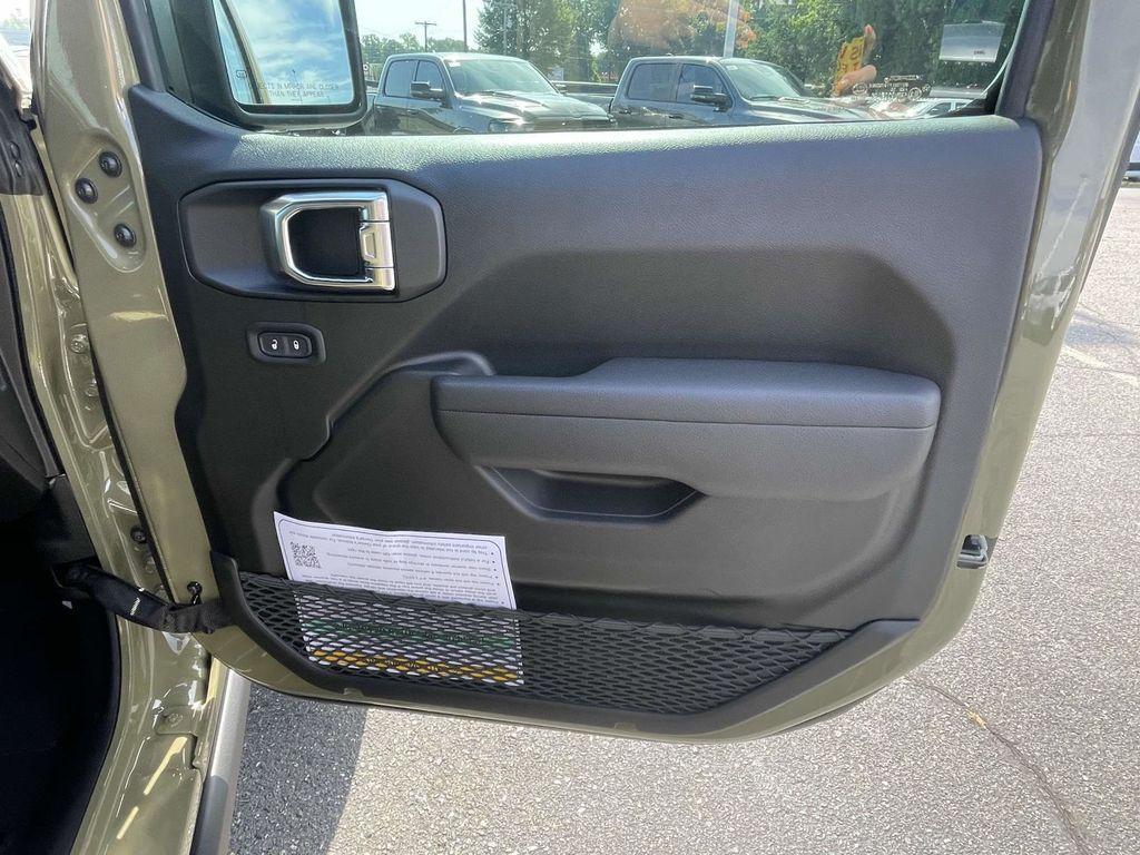 new 2025 Jeep Wrangler 4xe car, priced at $60,727