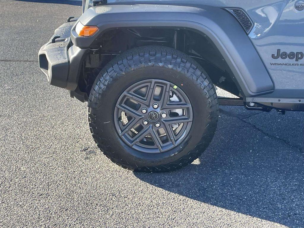 new 2026 Jeep Wrangler car, priced at $54,125