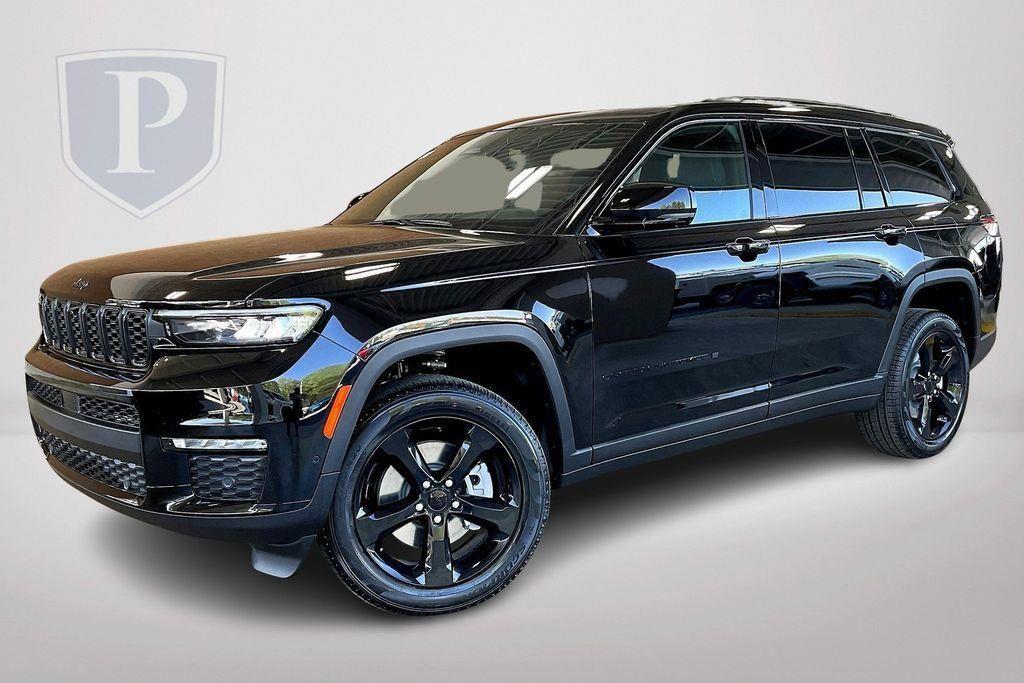 new 2024 Jeep Grand Cherokee L car, priced at $51,180