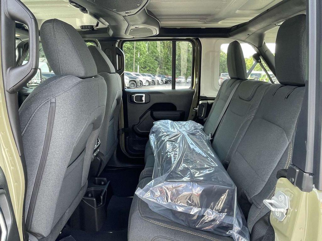 new 2025 Jeep Wrangler car, priced at $37,819