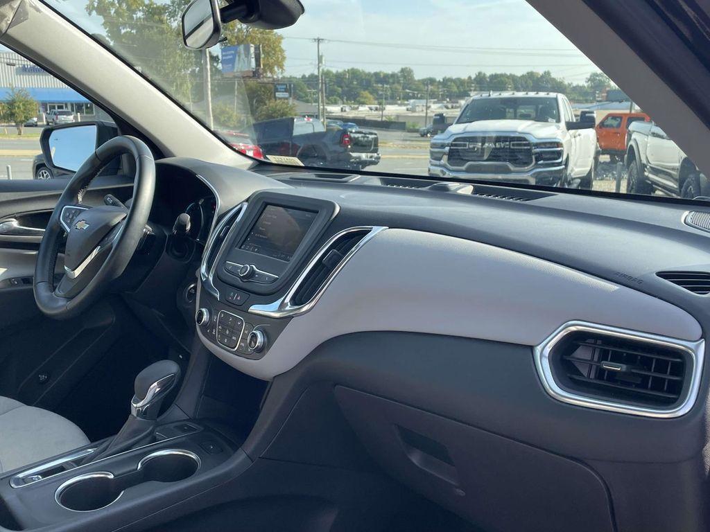 used 2024 Chevrolet Equinox car, priced at $21,000