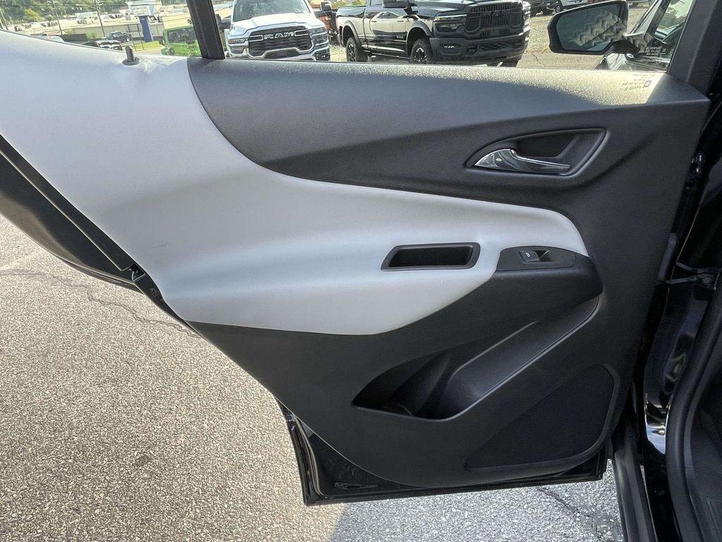 used 2024 Chevrolet Equinox car, priced at $21,000