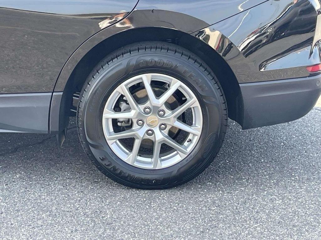 used 2024 Chevrolet Equinox car, priced at $21,000