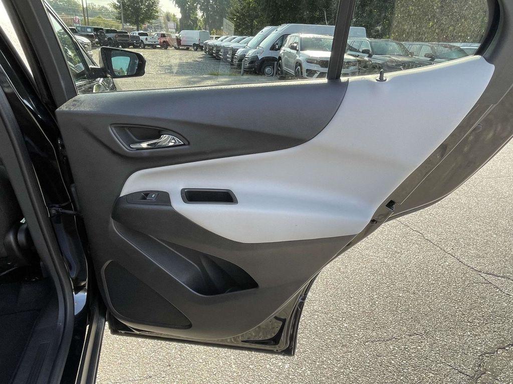 used 2024 Chevrolet Equinox car, priced at $21,000