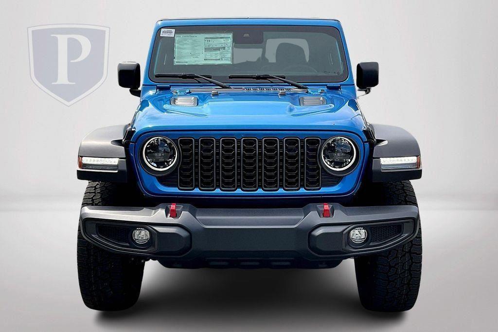 new 2024 Jeep Gladiator car, priced at $52,065