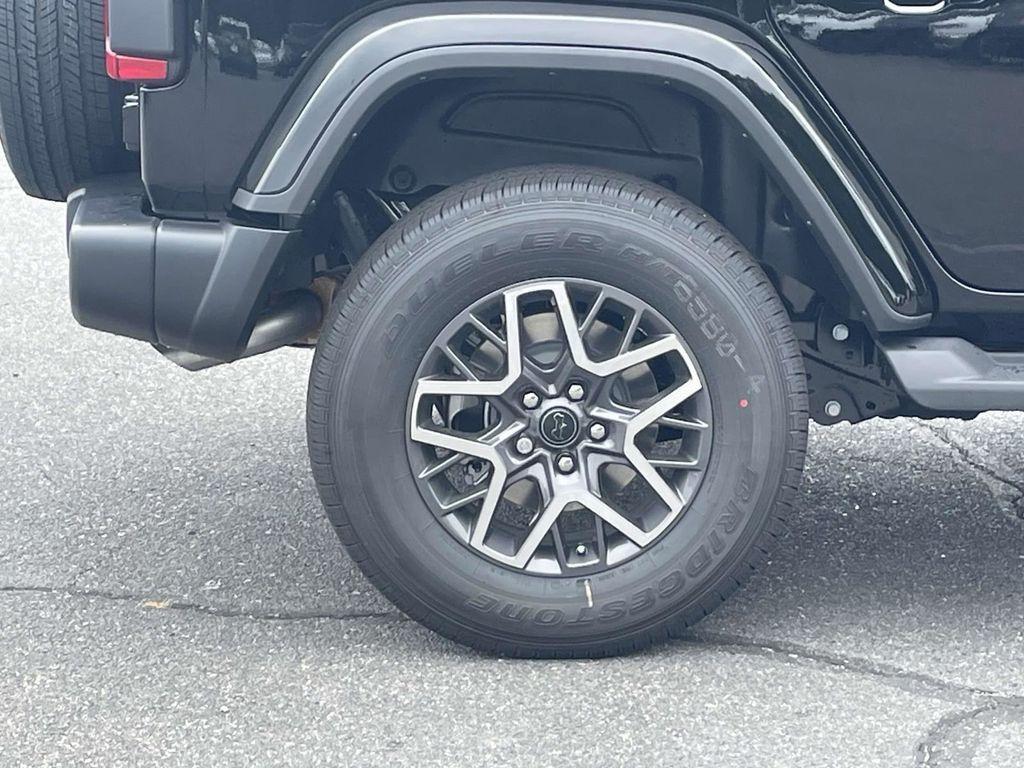 new 2025 Jeep Wrangler car, priced at $51,727
